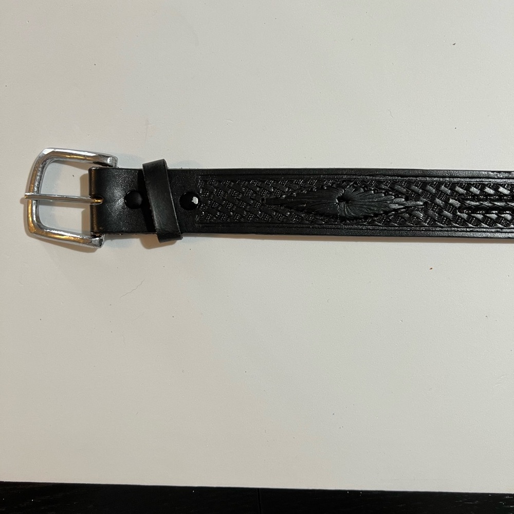 BLACK Leather Belt Basket Weave Hand Tooled SIZE 30"  Made In Mexico
